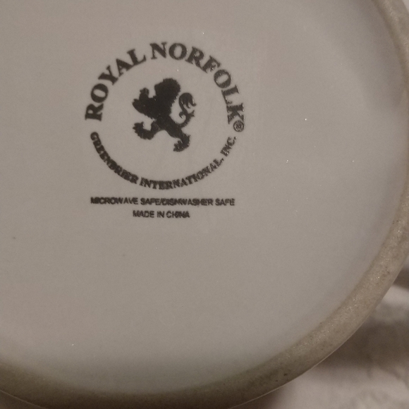 My Kids Have Paws Stoneware Coffee Mug !!SOLD!! - Picture 3 of 5